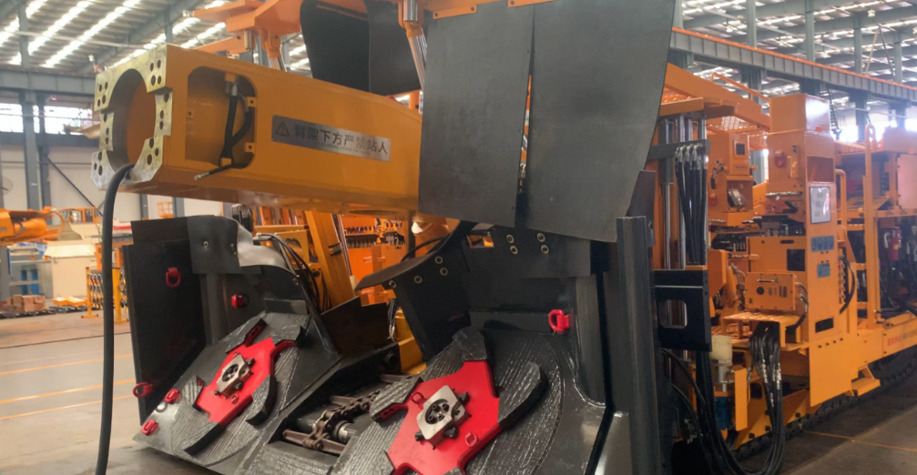 中國鐵建-掘錨一體機在線油液監測傳感器應用案例