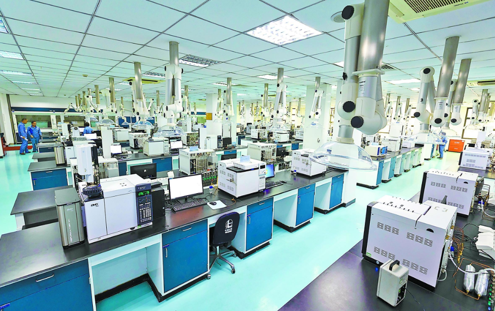 5G工廠建設(shè)典范：煉化企業(yè)數(shù)智化轉(zhuǎn)型如何借力智能監(jiān)測(cè)技術(shù)升級(jí)